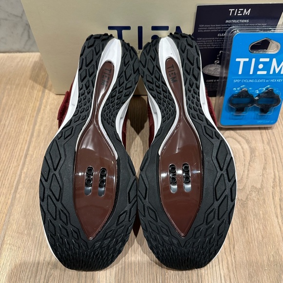 NWT Tiem Slipstream Maroon Cycle Shoes with Clips - Picture 10 of 13